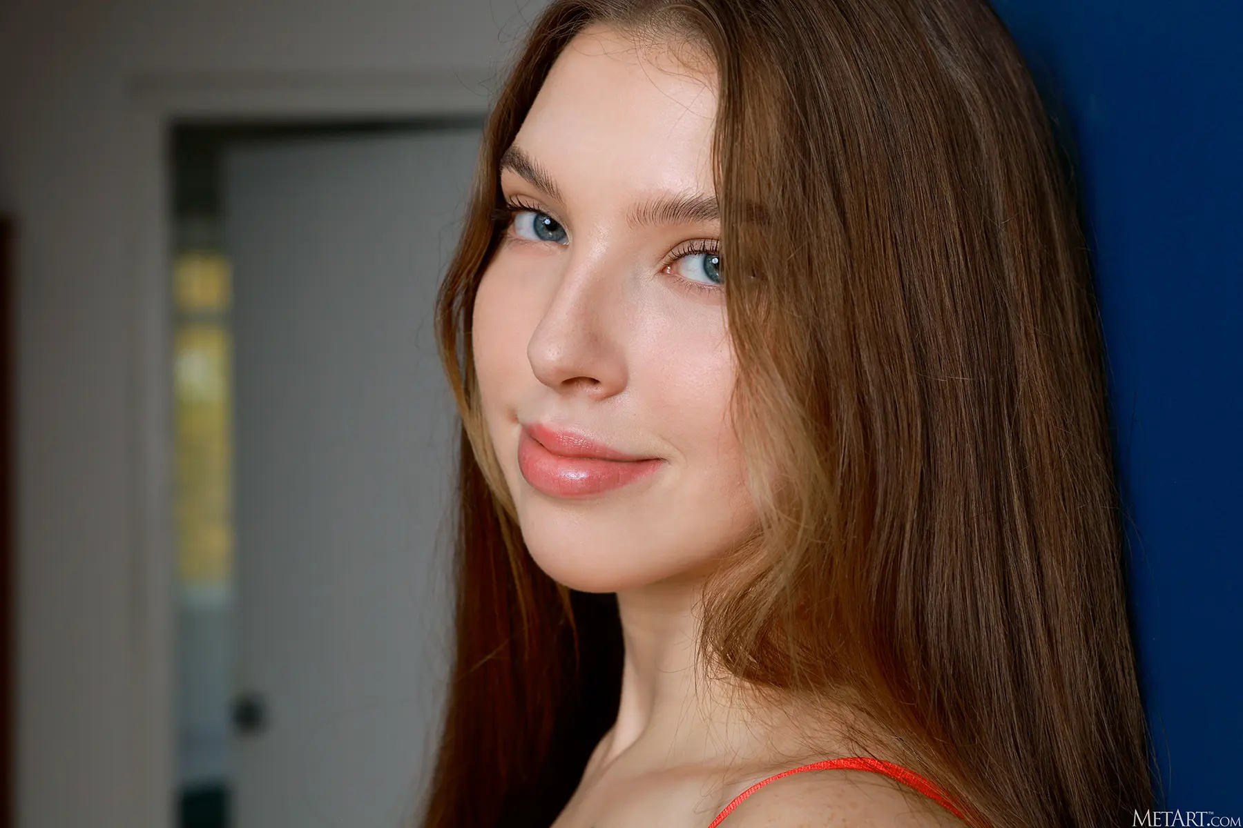 sophia-vera-the-tease-portrait Sophia Vera portrait with long brown hair and blue eyes